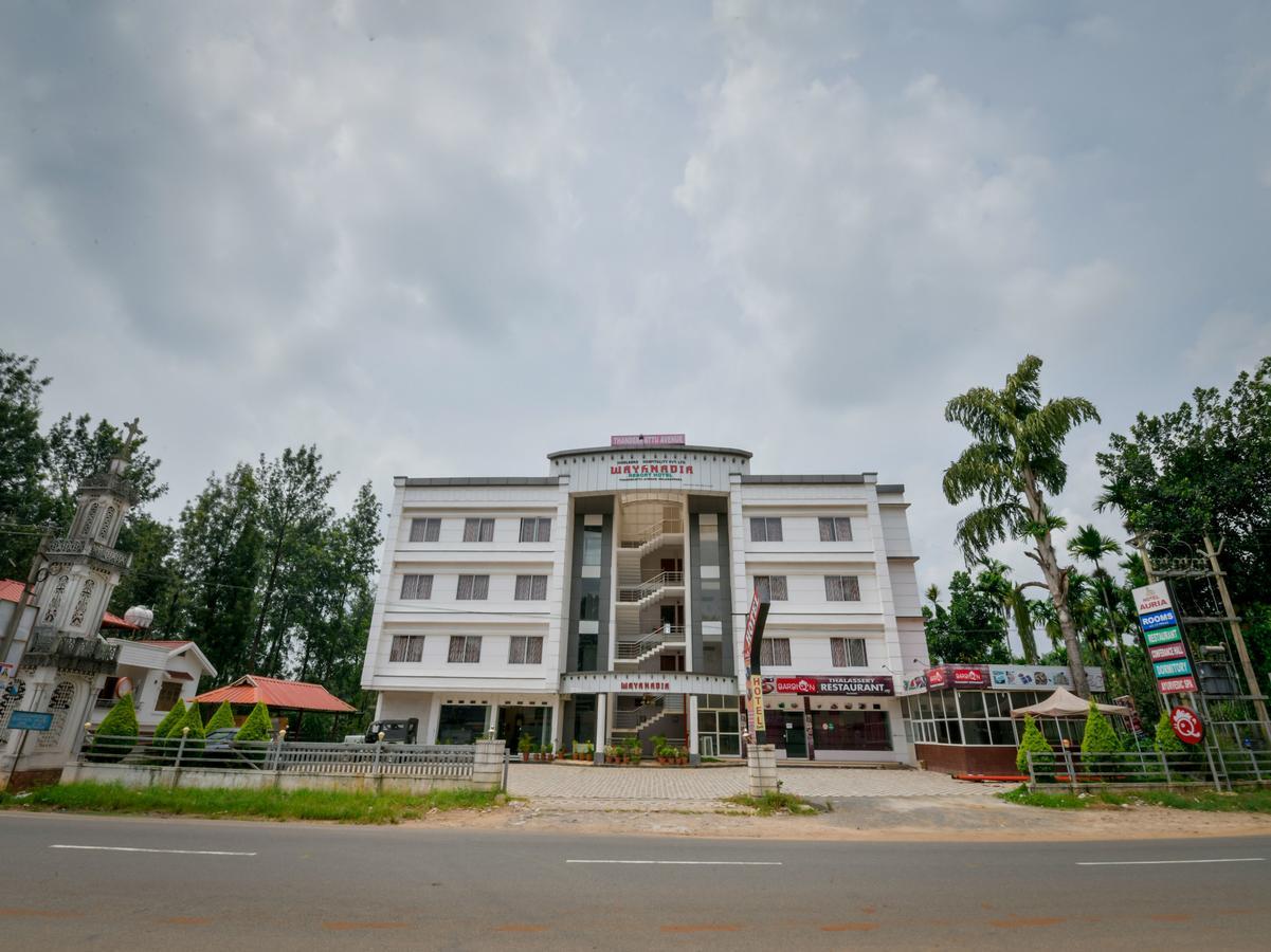 Wayanadia Resort Hotel Ambalavayal Exteriör bild